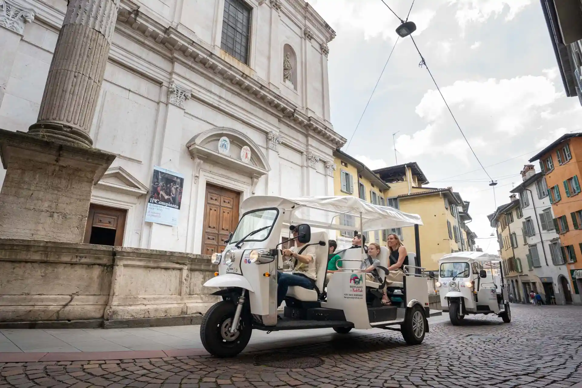 Tuk Tuk tour in Bergamo